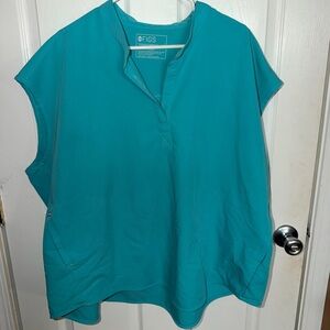 Figs Women's Rafaela Top in Oasis PLUS SIZE